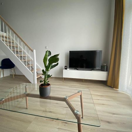 Apartament Wroclaw-Lotnisko Dış mekan fotoğraf